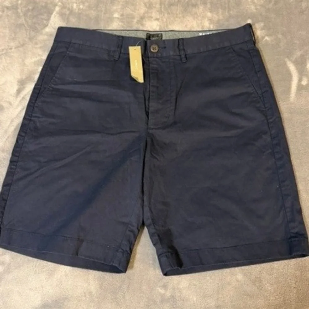 J.Crew Navy Blue Stretch Chino Shorts Mens Size 33x9 Re-Imagined Cotton NEW